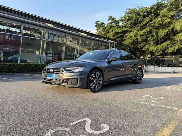 Audi A6L 2021