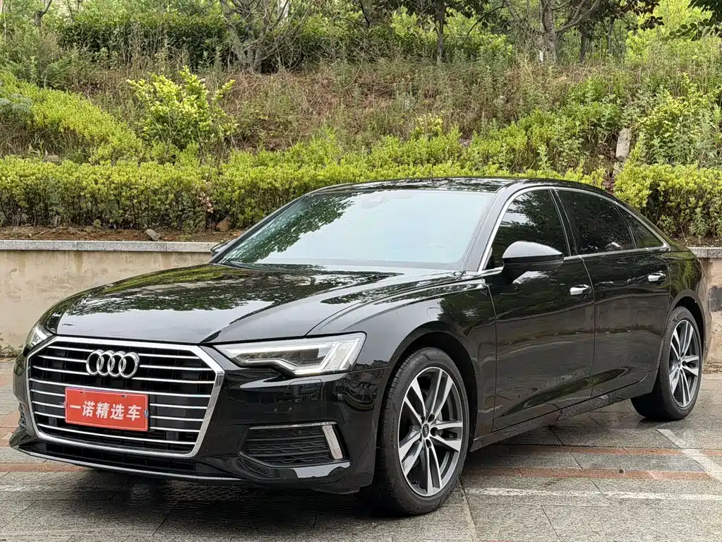 Audi A6L 2022