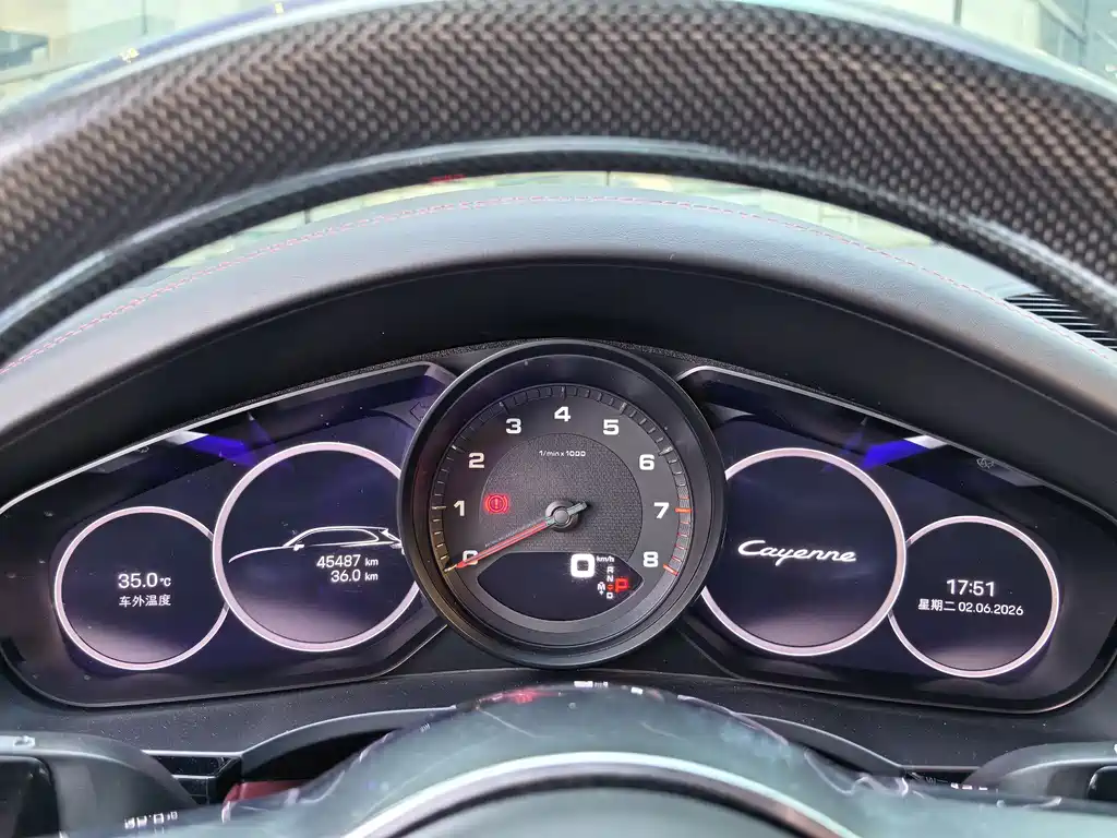 Porsche Cayenne 2023 — фото 11