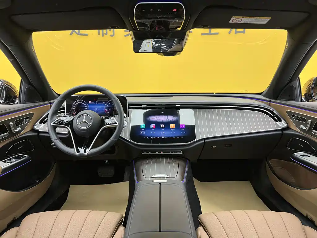 Mercedes-Benz E-Class 2024 — фото 10