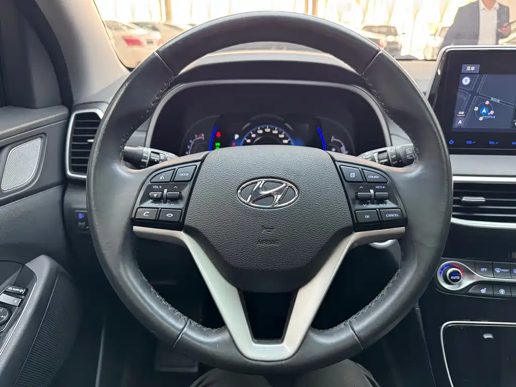 Hyundai Tucson 2021 — фото 28