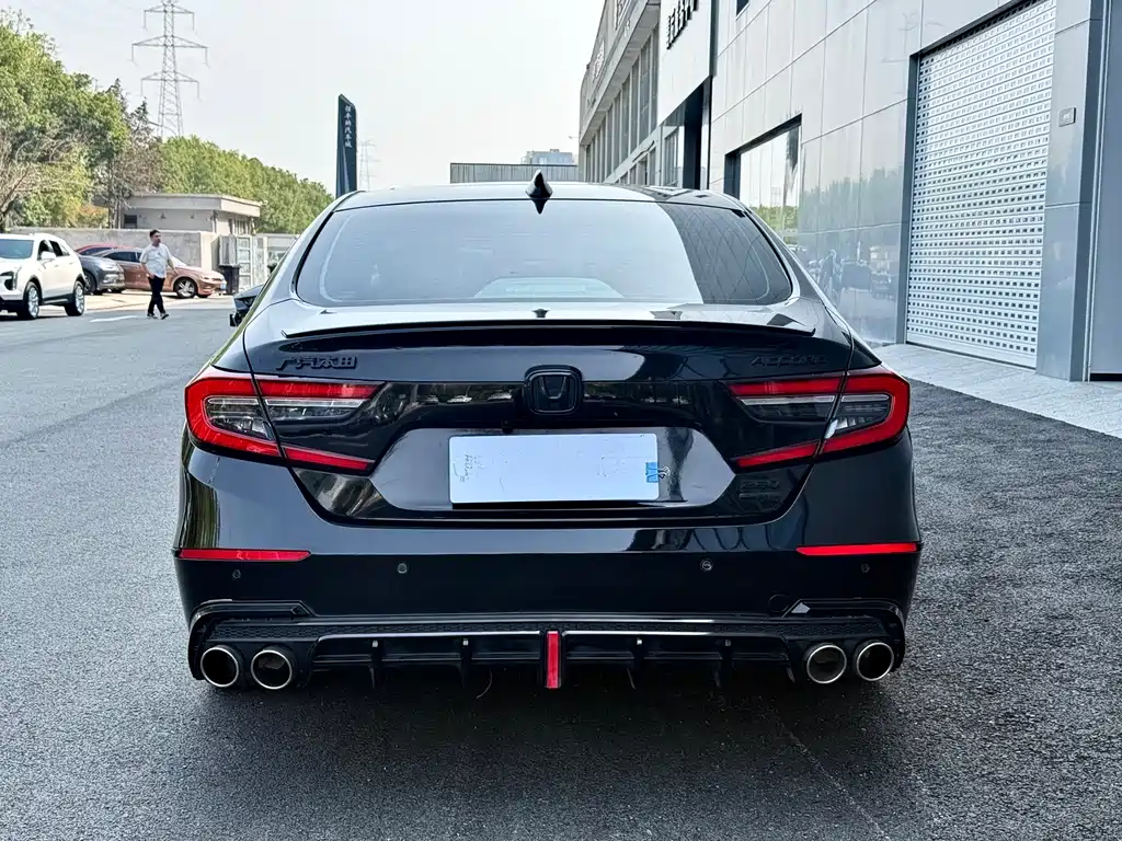 Honda Accord 2022 — фото 14