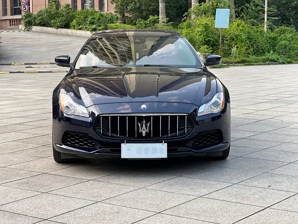 Maserati Quattroporte 2017 — фото 2