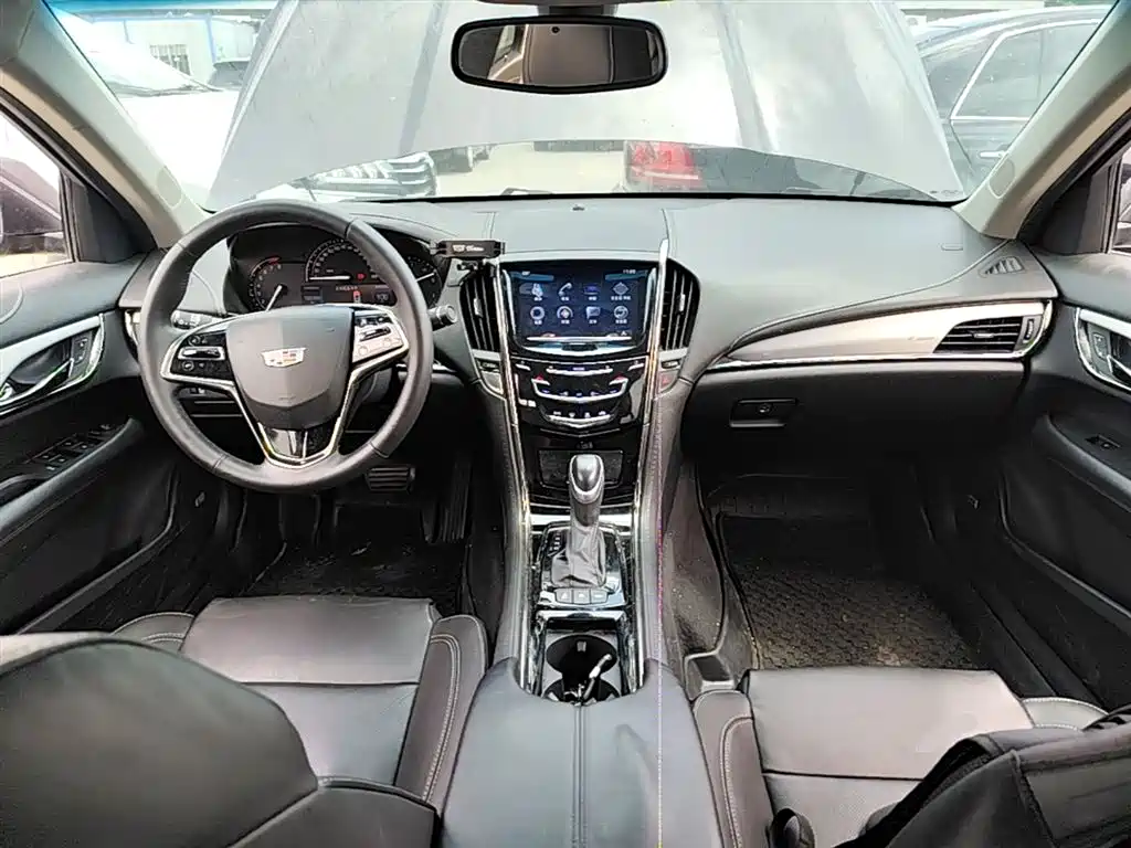Cadillac ATS-L 2017 — фото 10