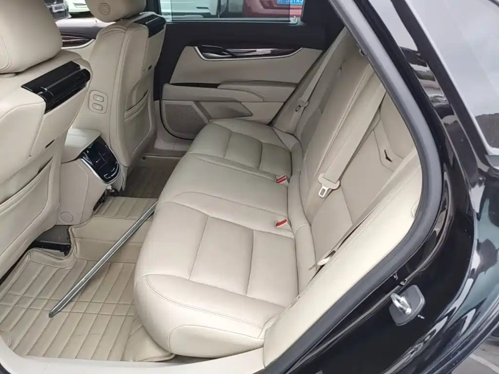 Cadillac XTS 2016 — фото 15