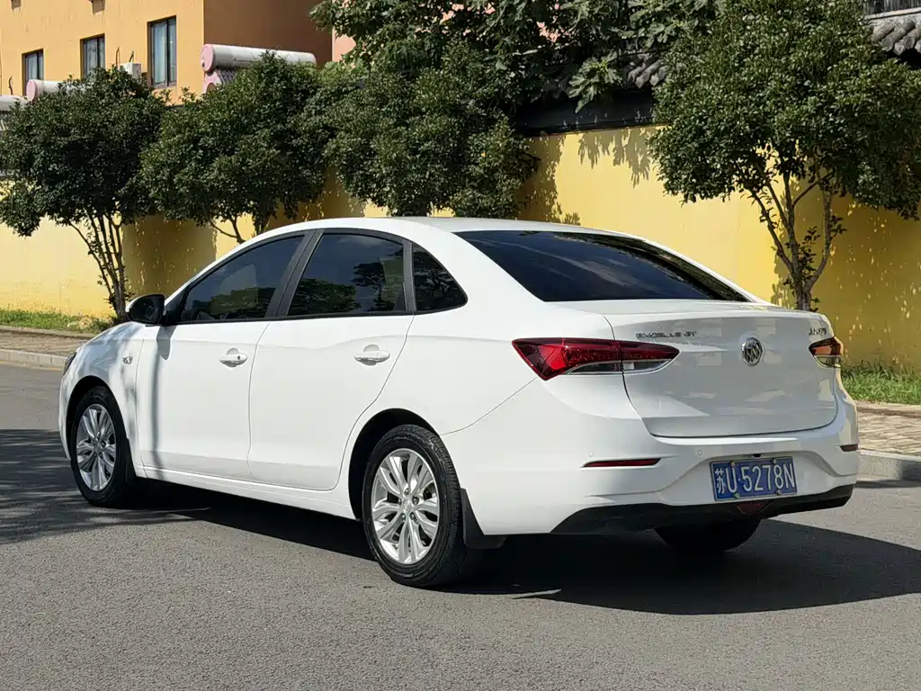 Buick Excelle 2021