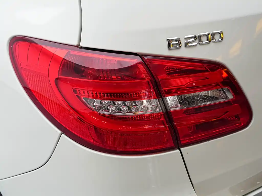 Mercedes-Benz B-Class 2014 — фото 22