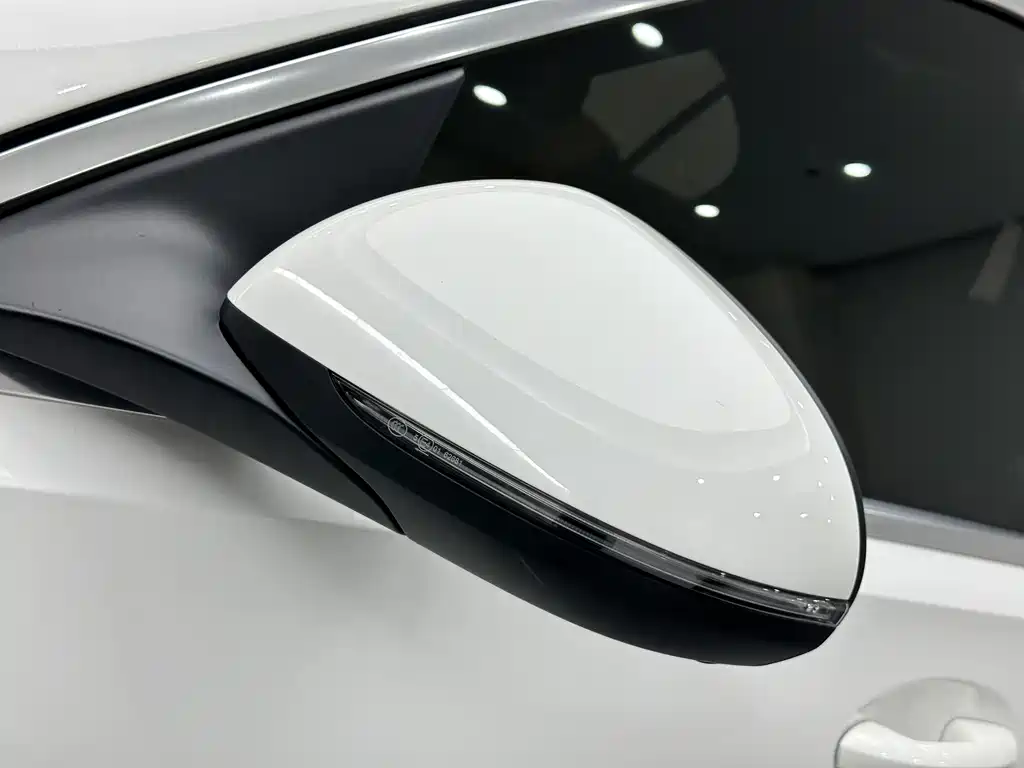 Mercedes-Benz C-Class 2022 — фото 22