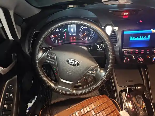 Kia K3 2017