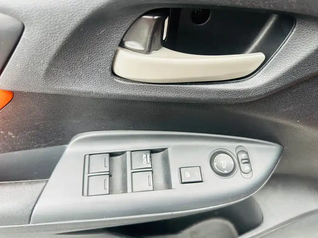 Honda Fit 2018 — фото 15