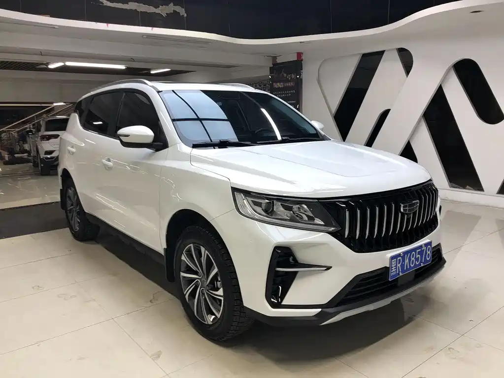 Geely Vision X6 2022 — фото 3