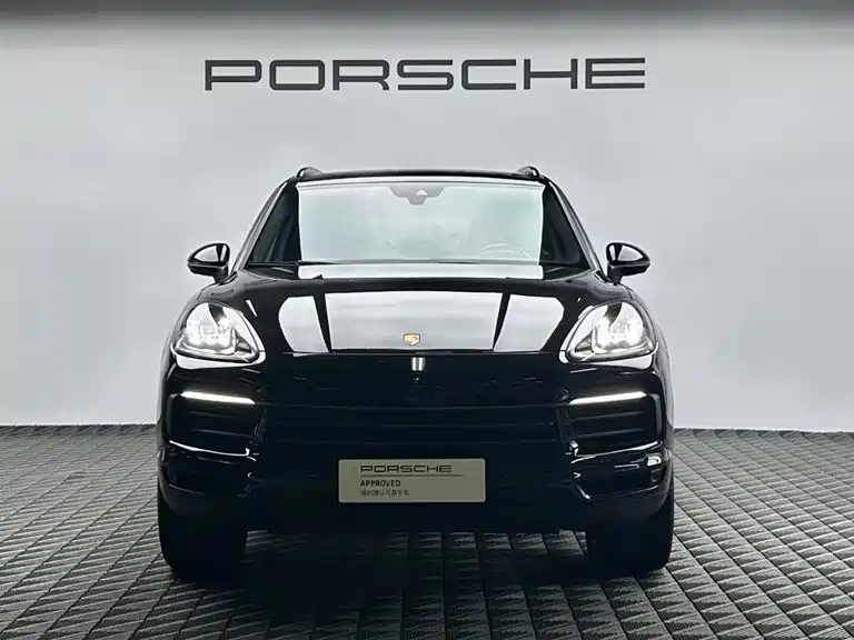 Porsche Cayenne 2023 — фото 2