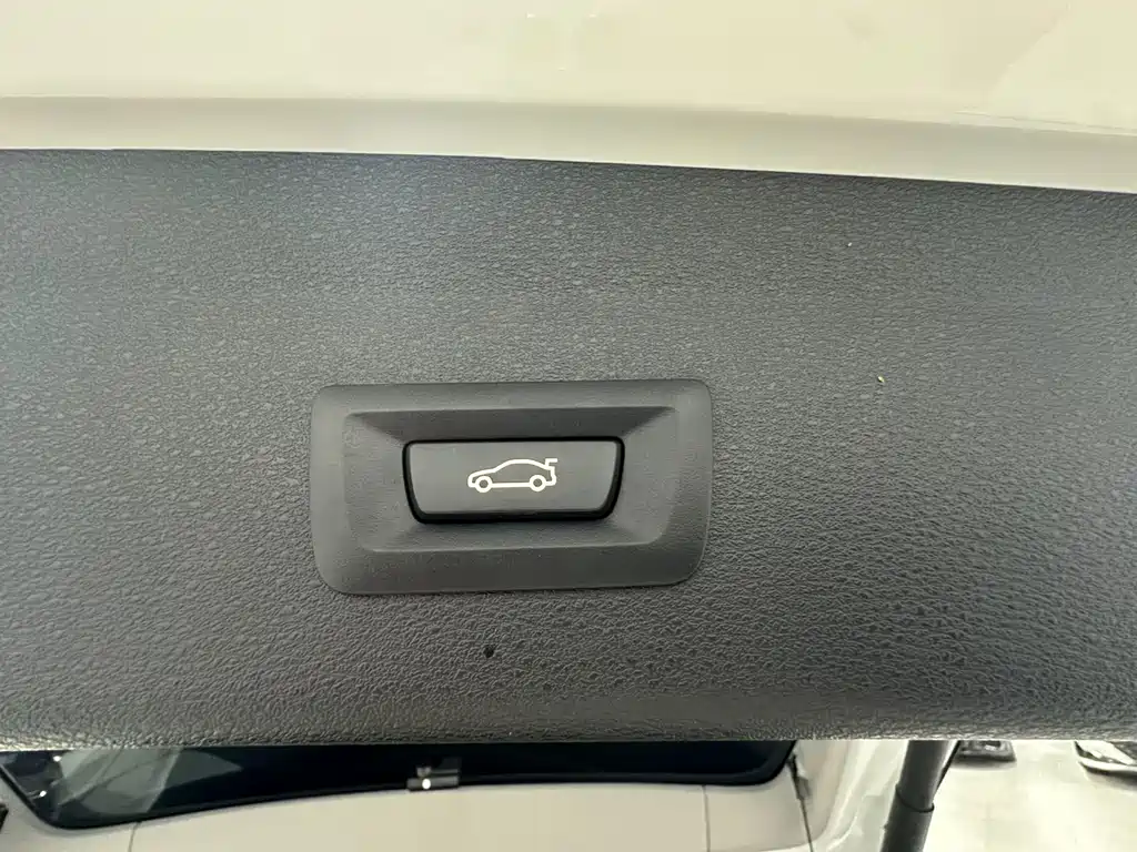 BMW X1 2022 — фото 11