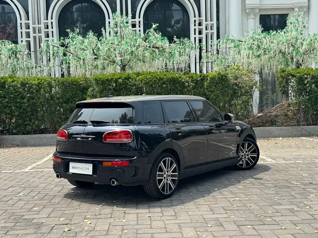 MINI Clubman 2019 — фото 4