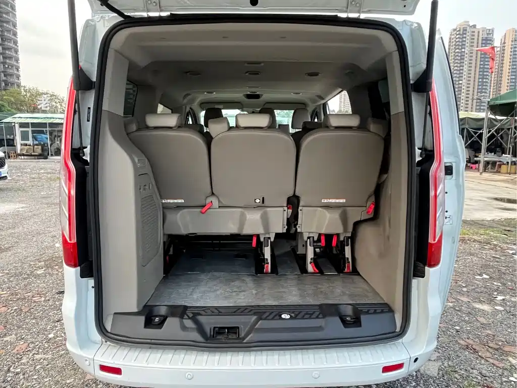 Ford Transit 2021 — фото 14