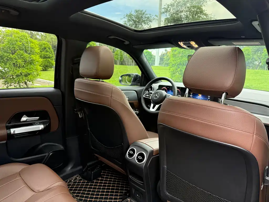 Mercedes-Benz GLB 2020 — фото 15