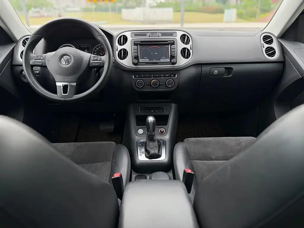 Volkswagen Tiguan 2015 — фото 4
