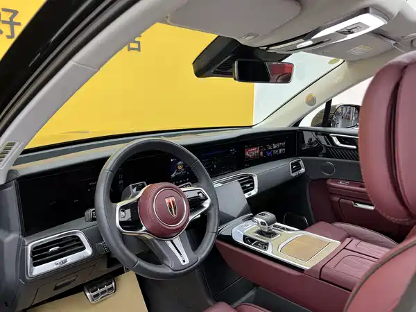 Hongqi E-HS9 2023