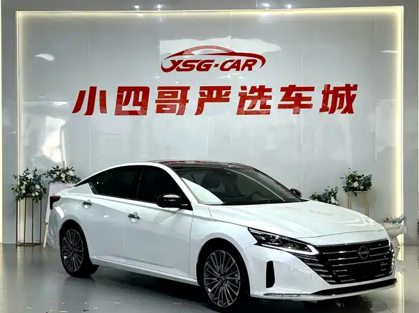 Nissan Teana 2023