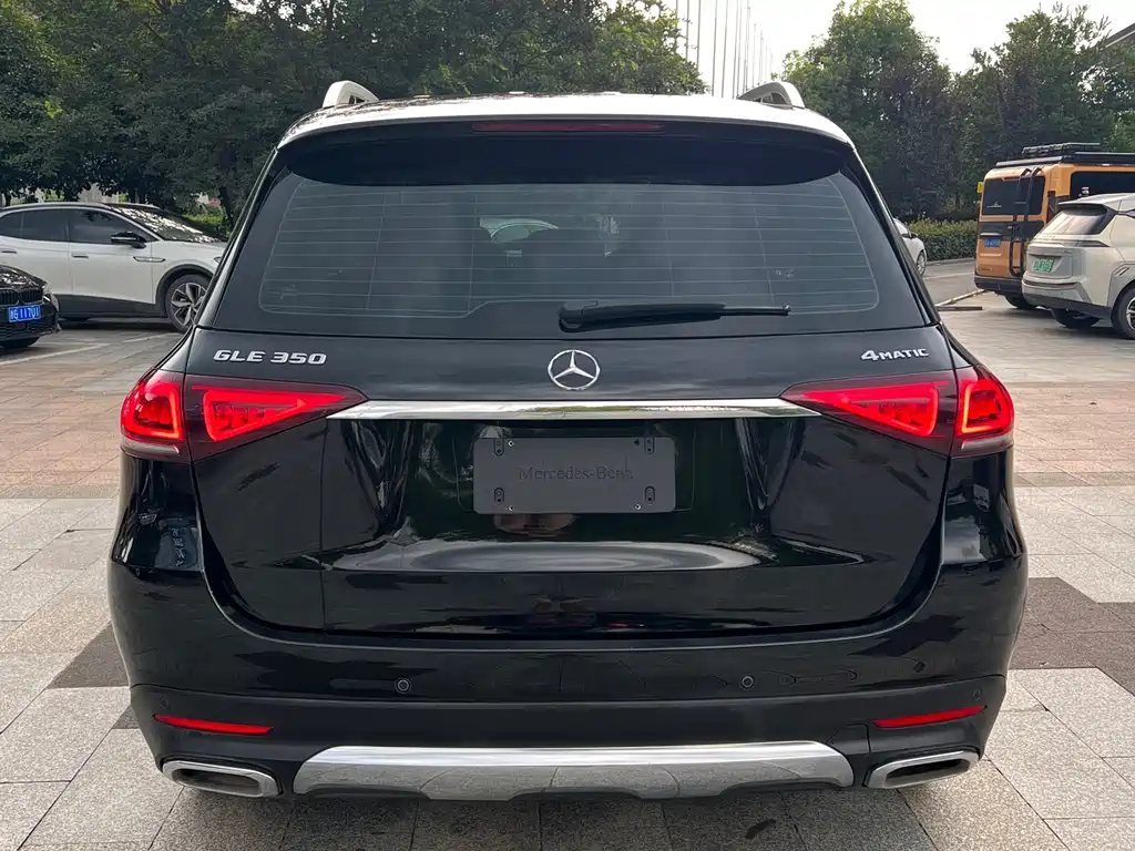 Mercedes-Benz GLE 2020 — фото 14