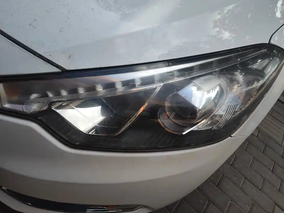 Kia K3 2013