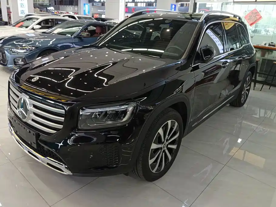 Mercedes-Benz GLB 2025