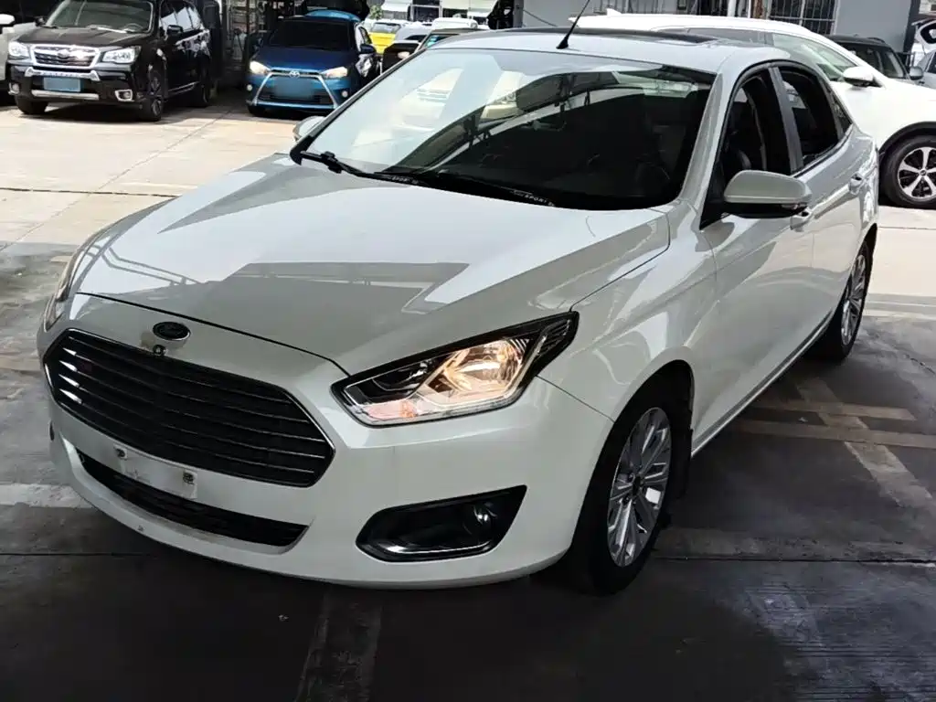 Ford Forrest 2015