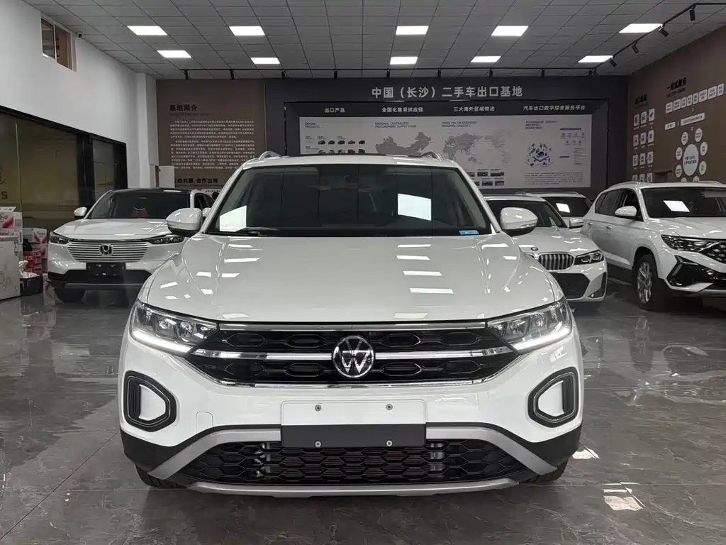 Volkswagen T-Roc 2023