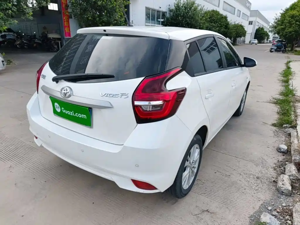 Toyota Vios FS 2022