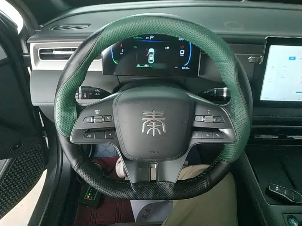 BYD Qin PLUS 2025 — фото 11