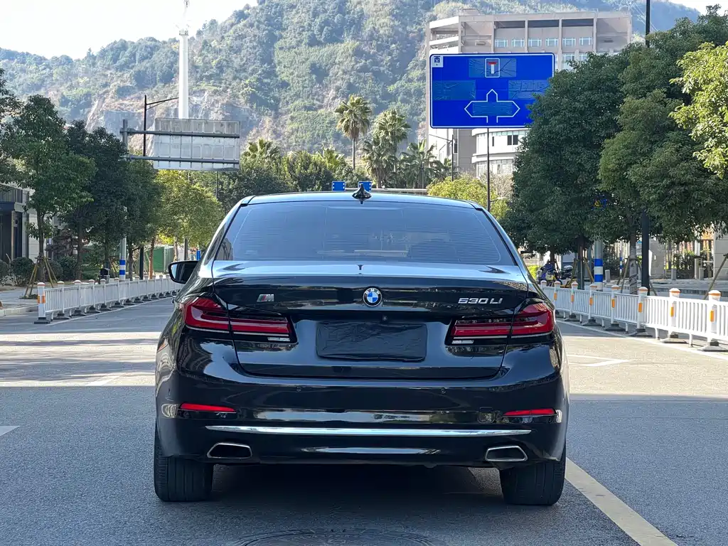 BMW 5 Series 2018