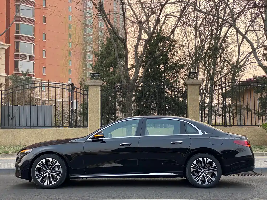 Mercedes-Benz E-Class New Energy 2024 — фото 2