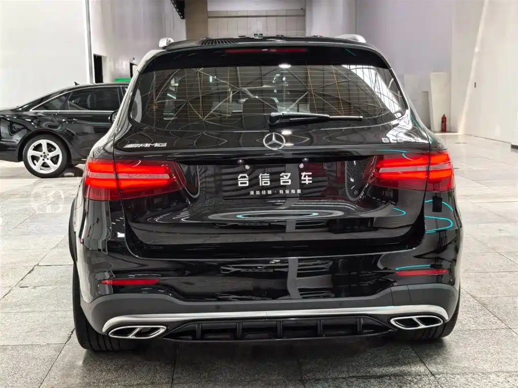 Mercedes-Benz GLC AMG 2018 — фото 5