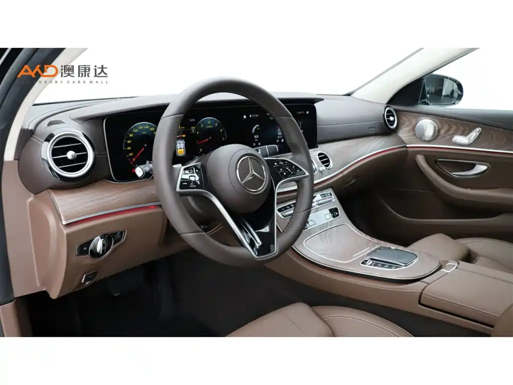 Mercedes-Benz E-Class 2023 — фото 6
