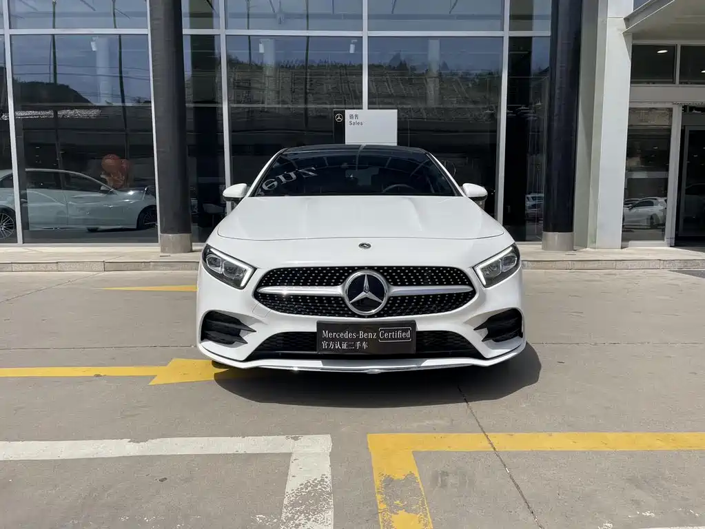 Mercedes-Benz A-Class 2023 — фото 2
