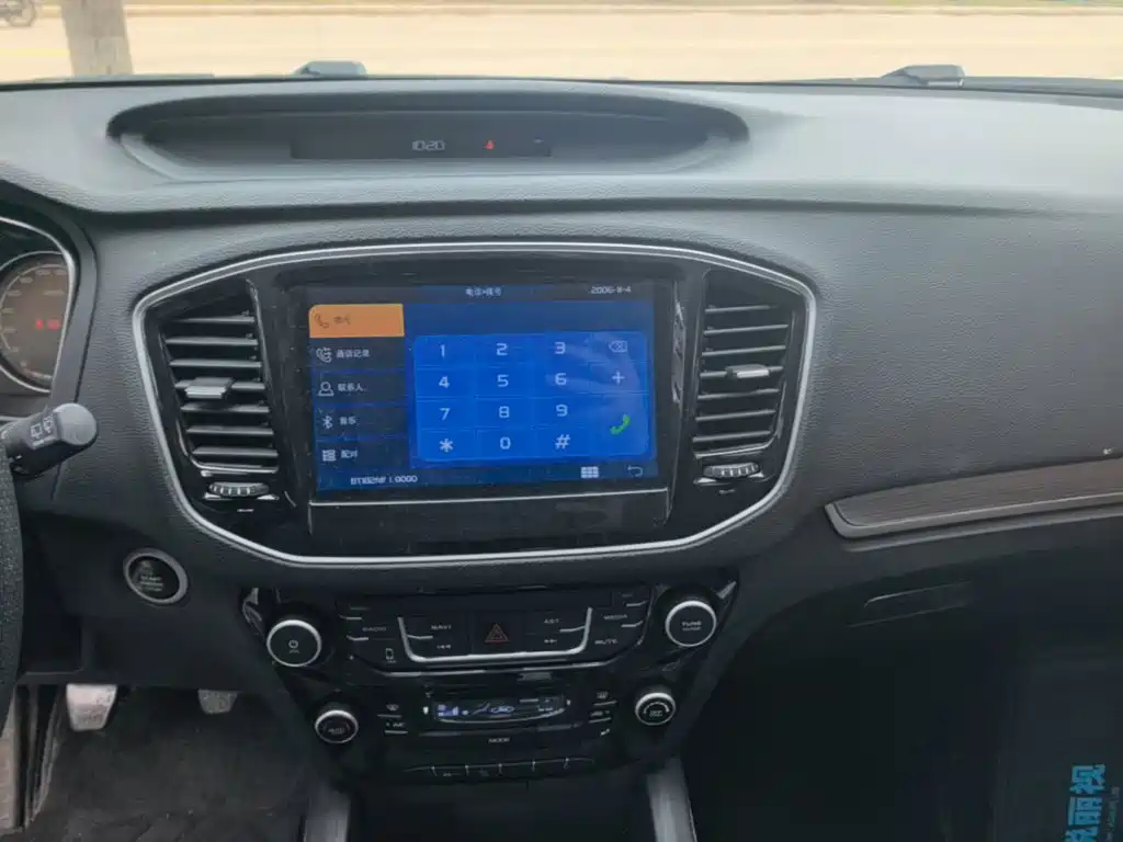 Geely Vision X6 2017 — фото 13