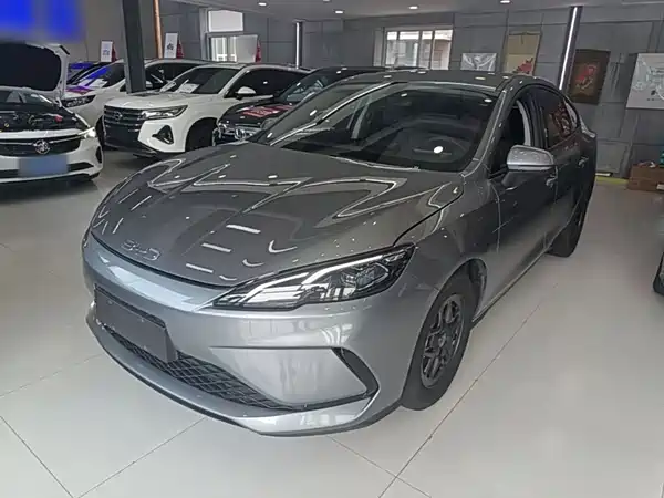 BYD Seal 05 DM-i 2025