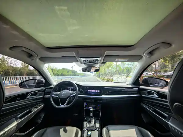 Volkswagen Passat 2022