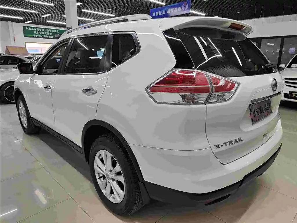 Nissan X-Trail 2015 — фото 6