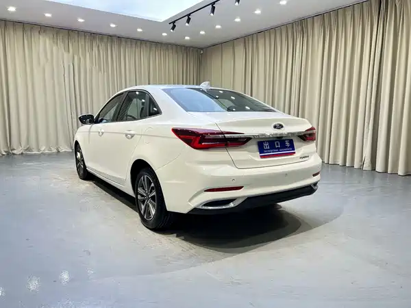 Ford Escort 2022
