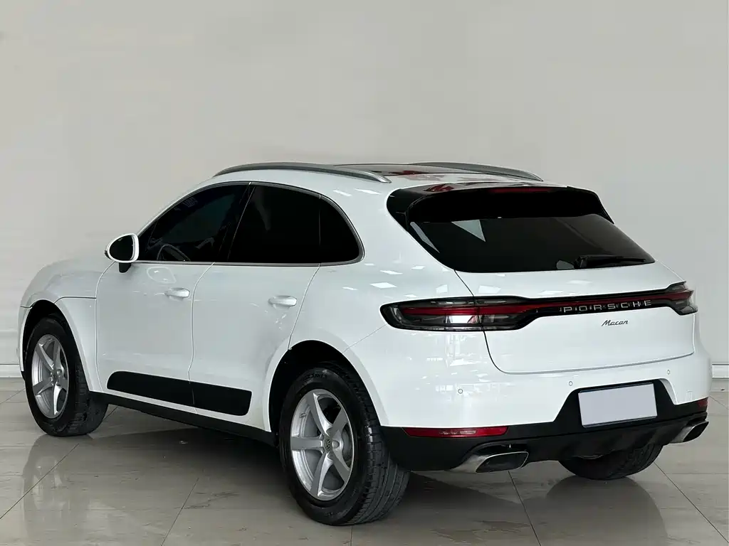 Porsche Macan 2018 — фото 4