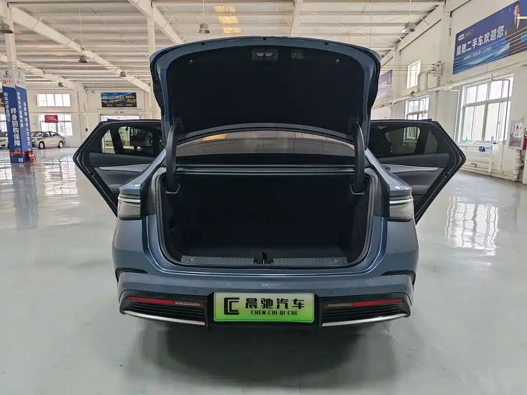 BYD Seal 07 DM-i 2025 — фото 16