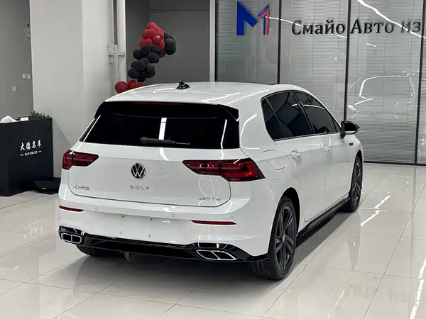 Volkswagen Golf 2022