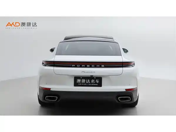 Porsche Panamera 2024
