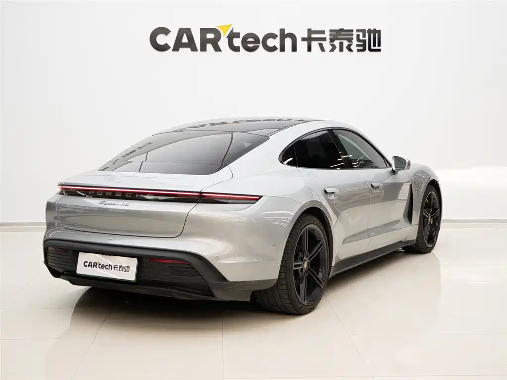 Porsche Taycan 2021 — фото 2