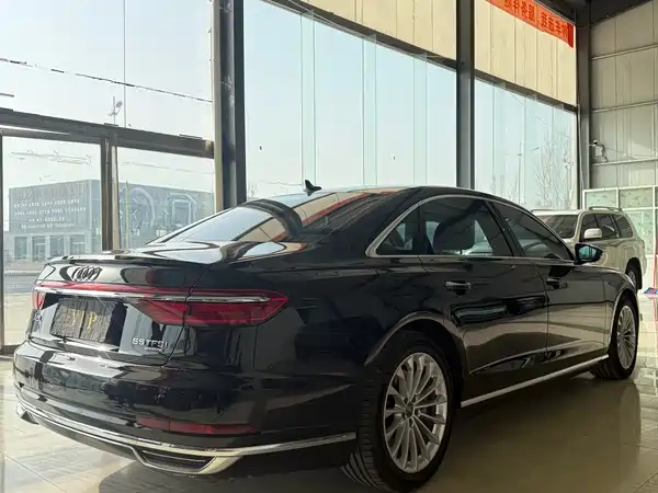 Audi A8 2018