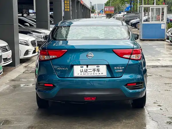 Nissan Bluebird 2017