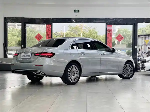 Mercedes-Benz E-Class 2023