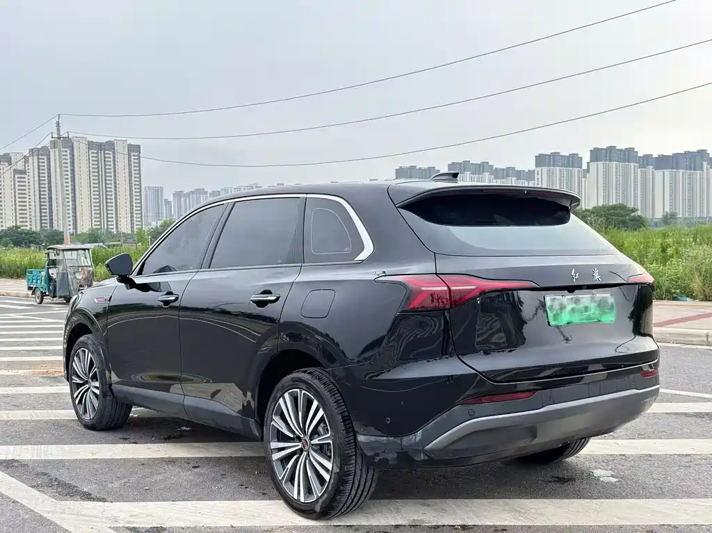 Hongqi HS6 PHEV 2026 — фото 9