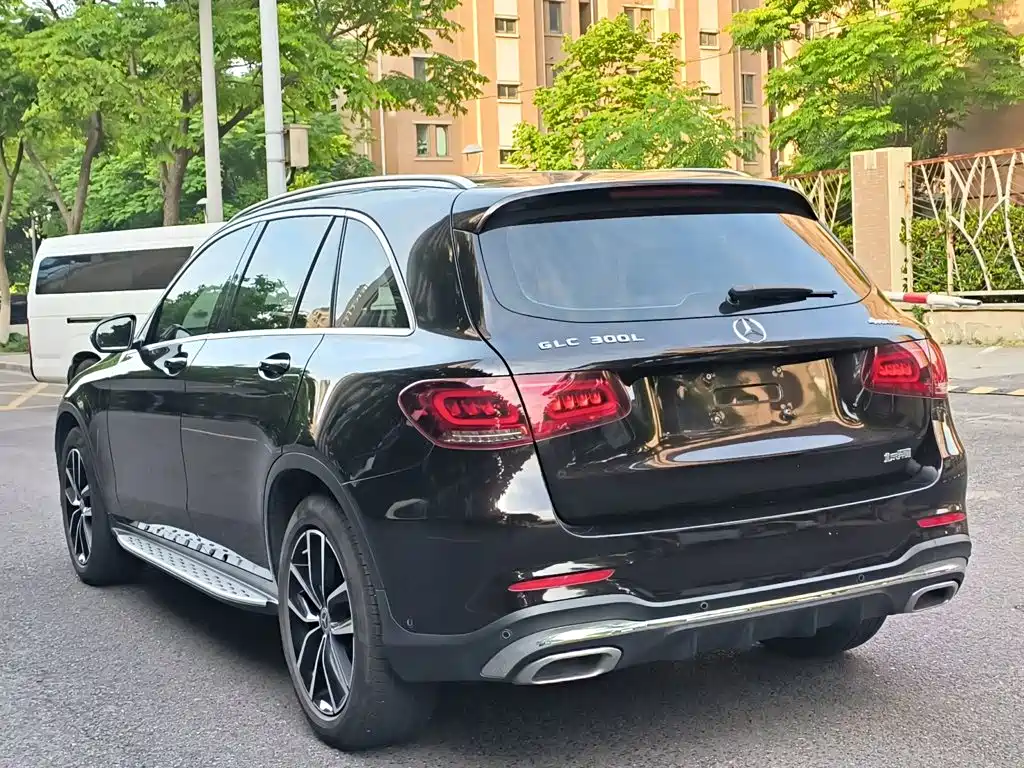 Mercedes-Benz GLC 2021